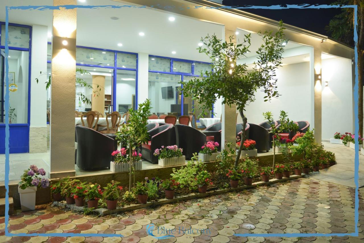 Blue Balcony Hotel Голем Экстерьер фото