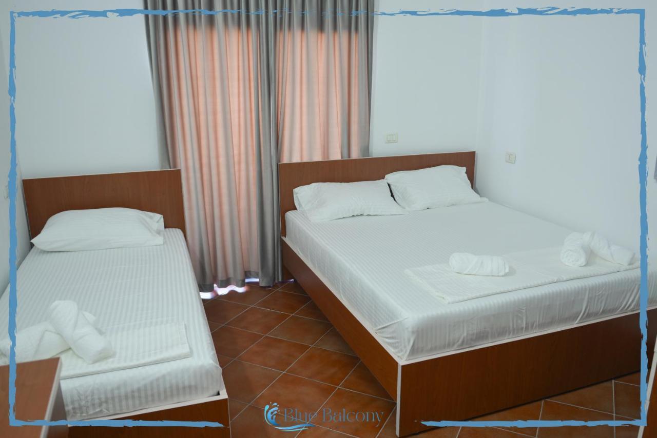 Blue Balcony Hotel Голем Экстерьер фото